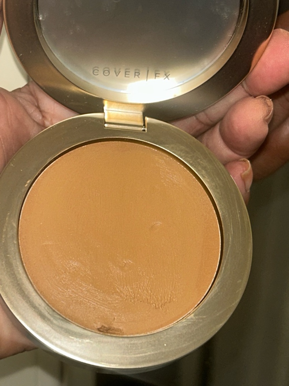 “SEND UR BEST REASONABLE OFFER” “COVER FX” Foundation…SOLD AS IS…Swatched…🥰